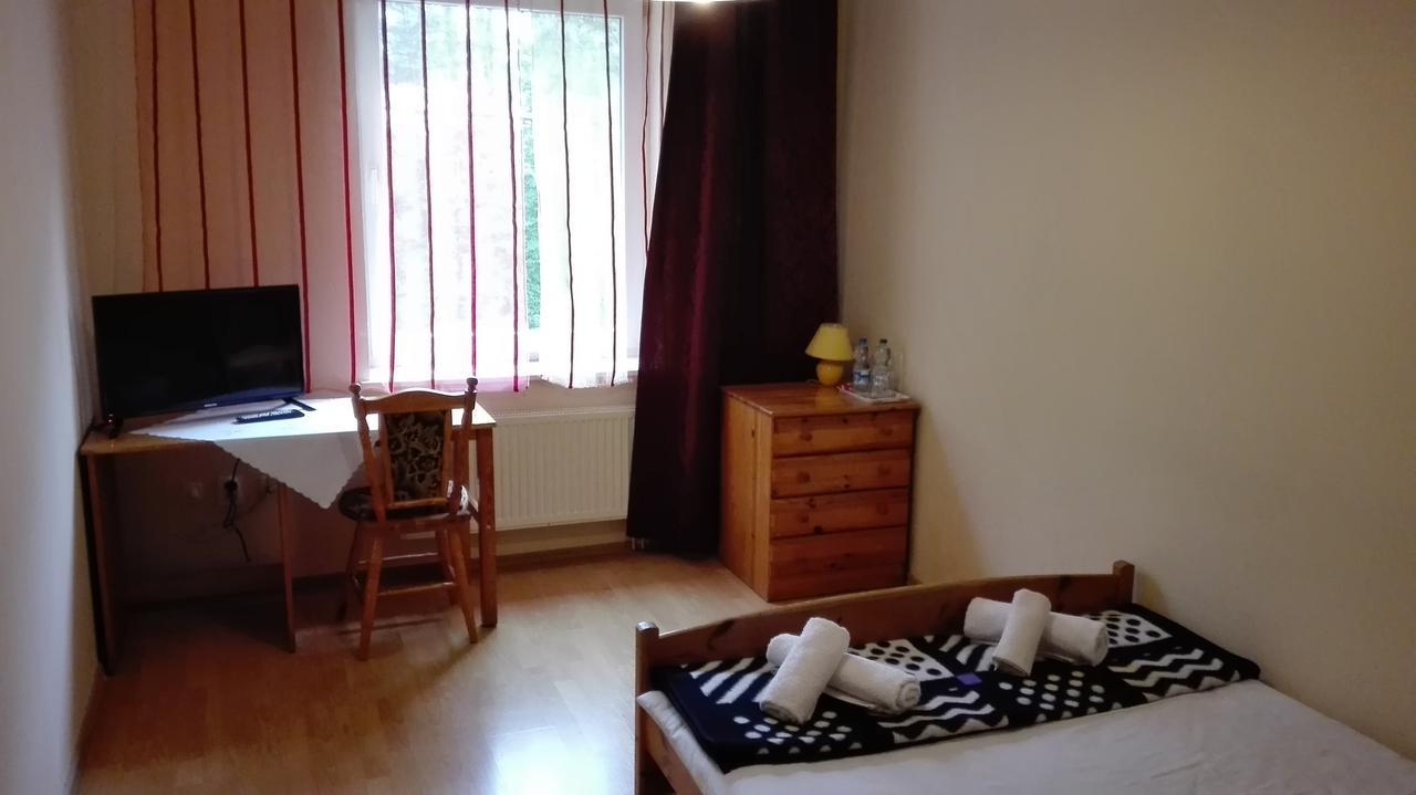 Restauracja - Hotel Nova Skepe Εξωτερικό φωτογραφία